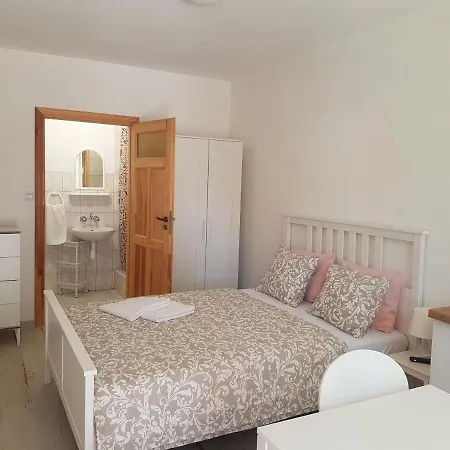 U Doroty פוביירובו